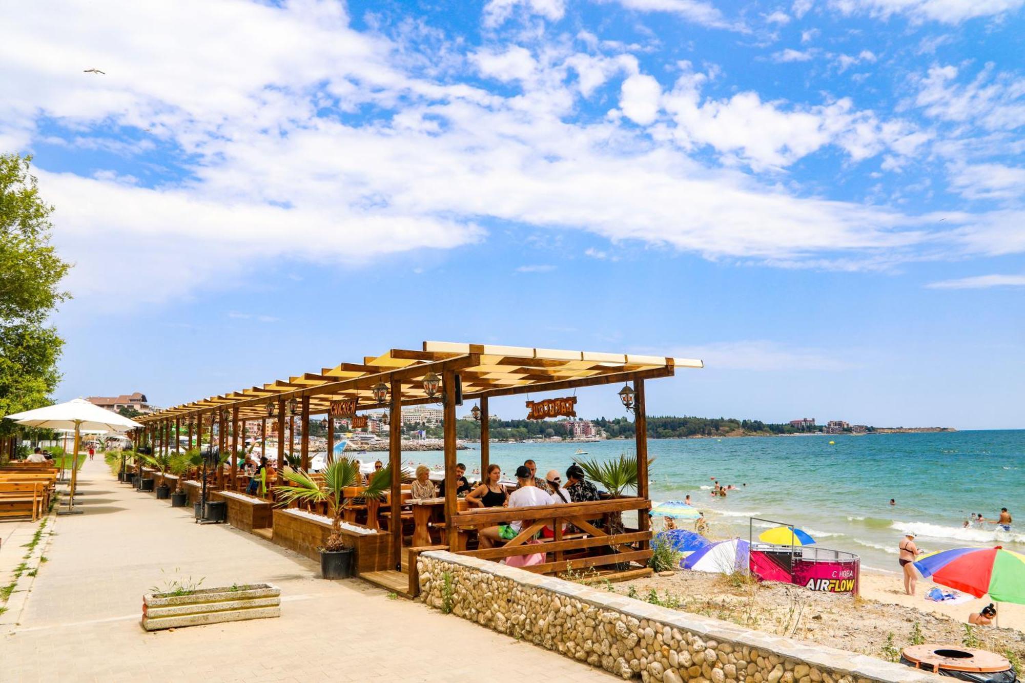 Luxury First Line Apartment With Pool By The Sea Nesebar Bagian luar foto