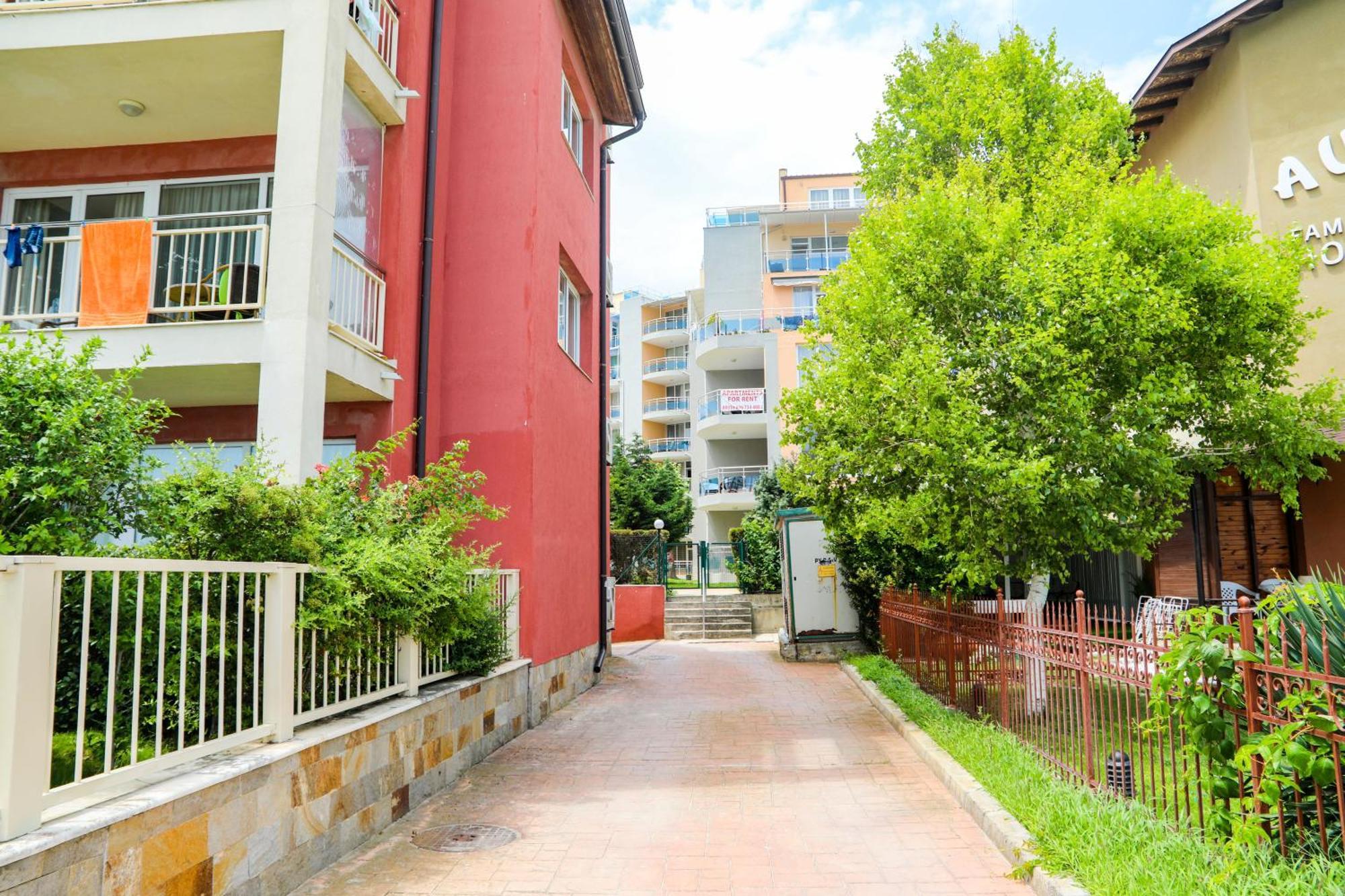 Luxury First Line Apartment With Pool By The Sea Nesebar Bagian luar foto