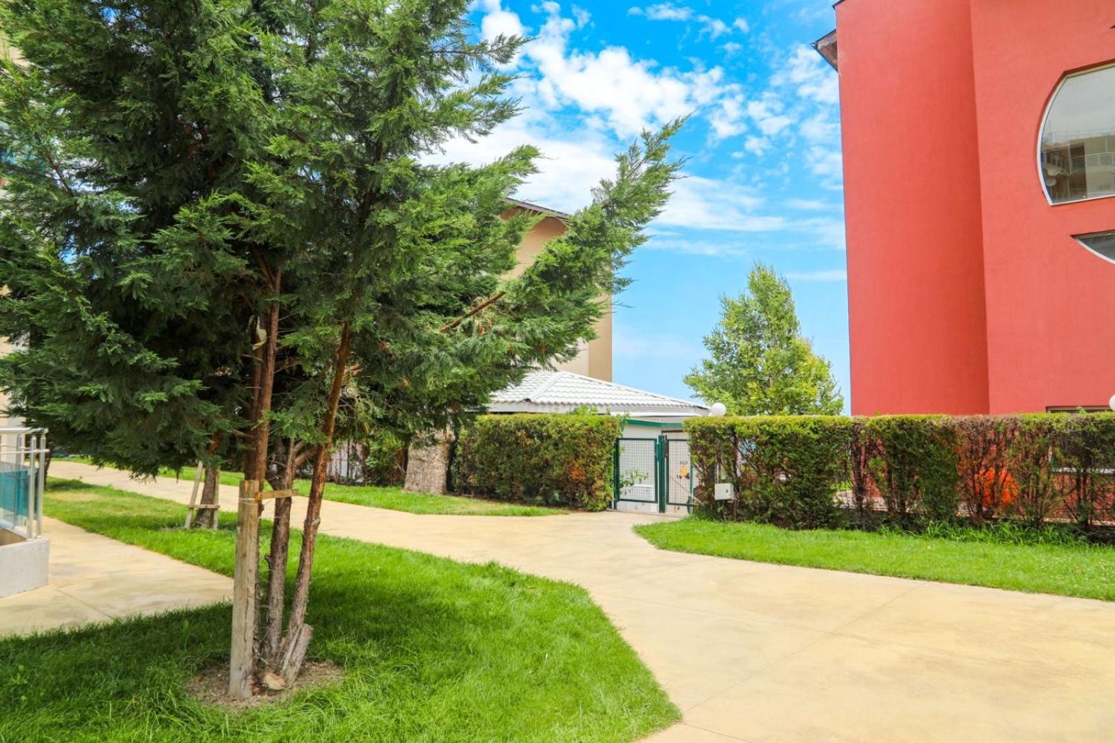 Luxury First Line Apartment With Pool By The Sea Nesebar Bagian luar foto