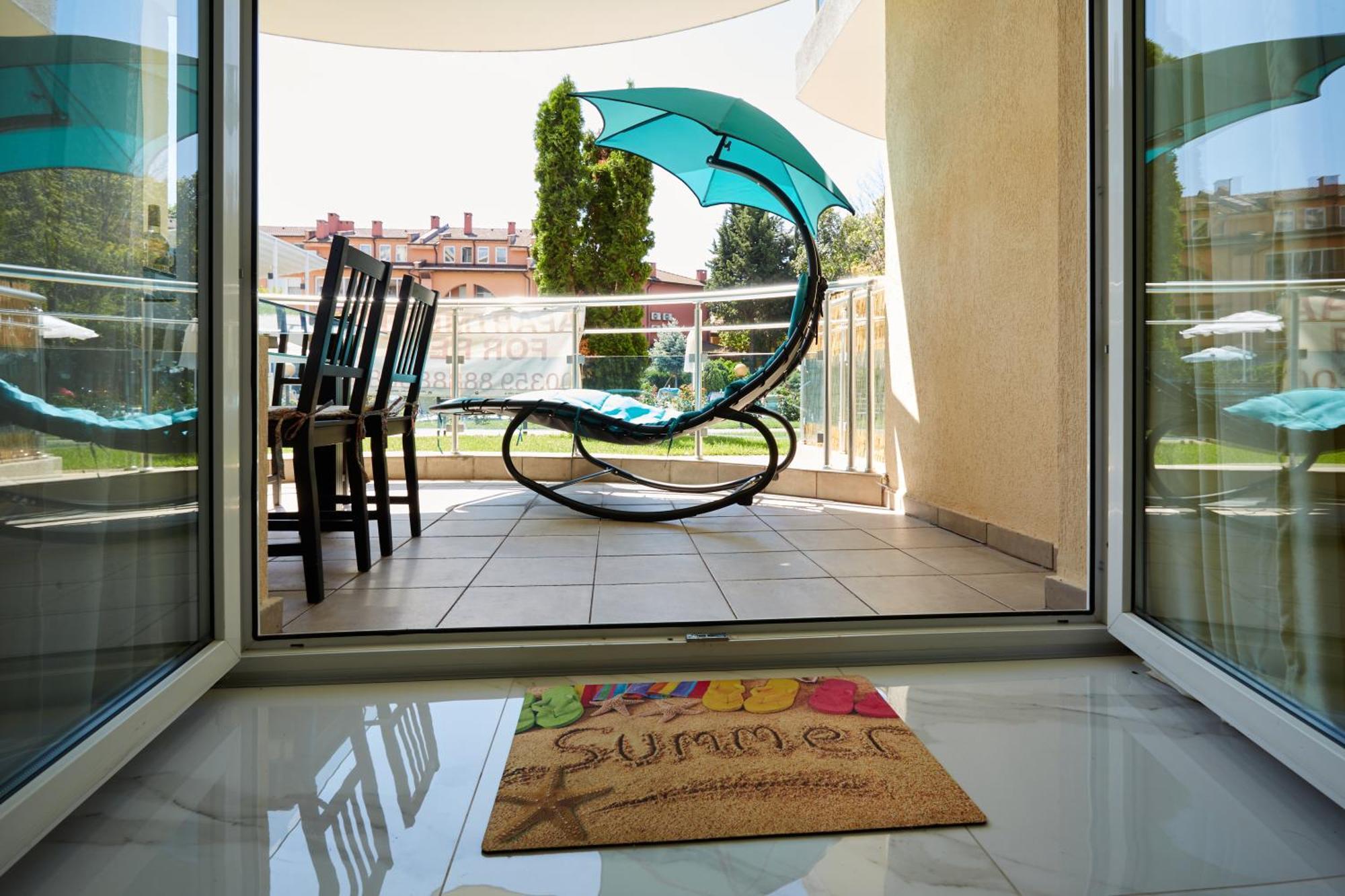Luxury First Line Apartment With Pool By The Sea Nesebar Bagian luar foto