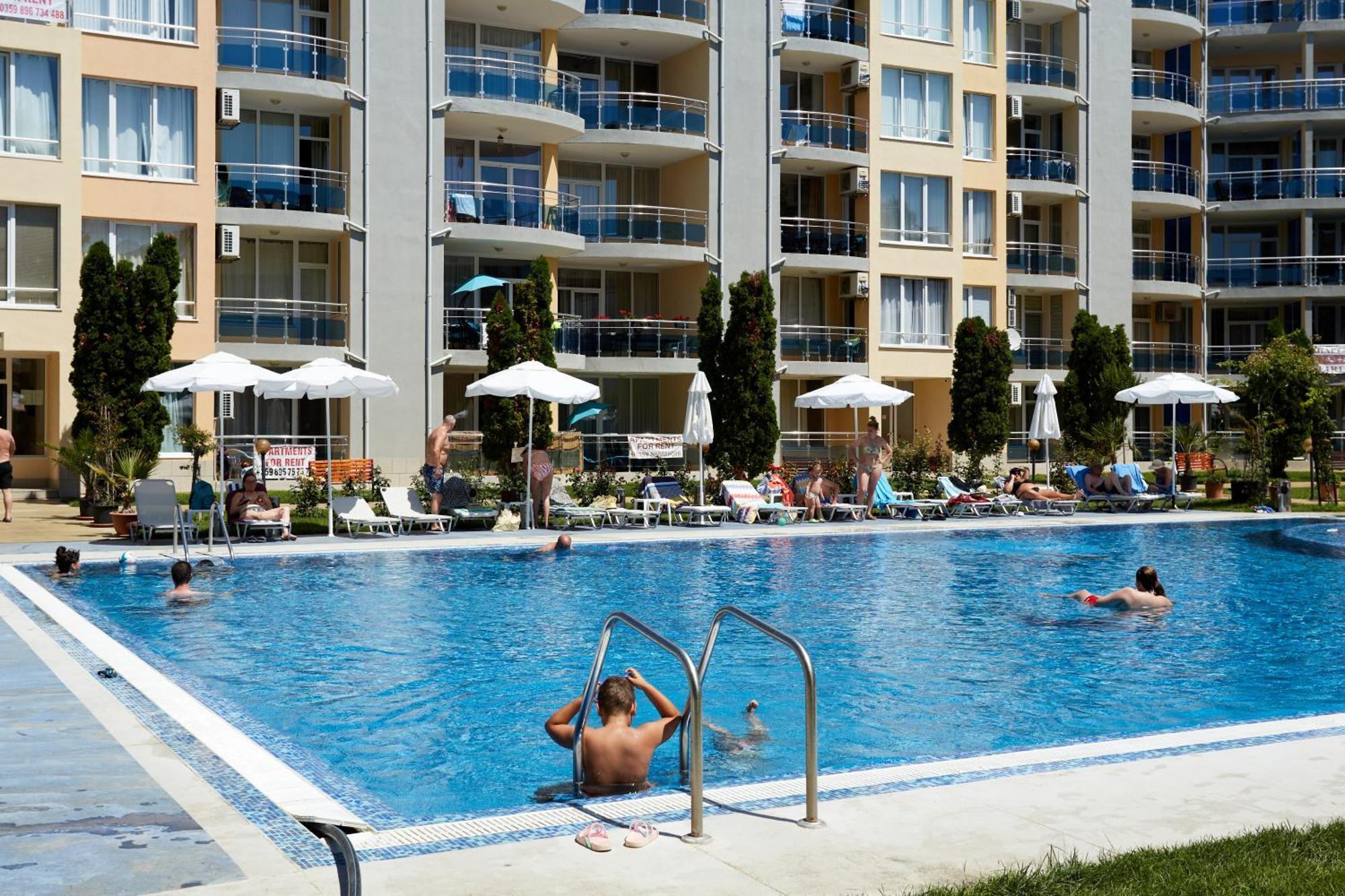 Luxury First Line Apartment With Pool By The Sea Nesebar Bagian luar foto