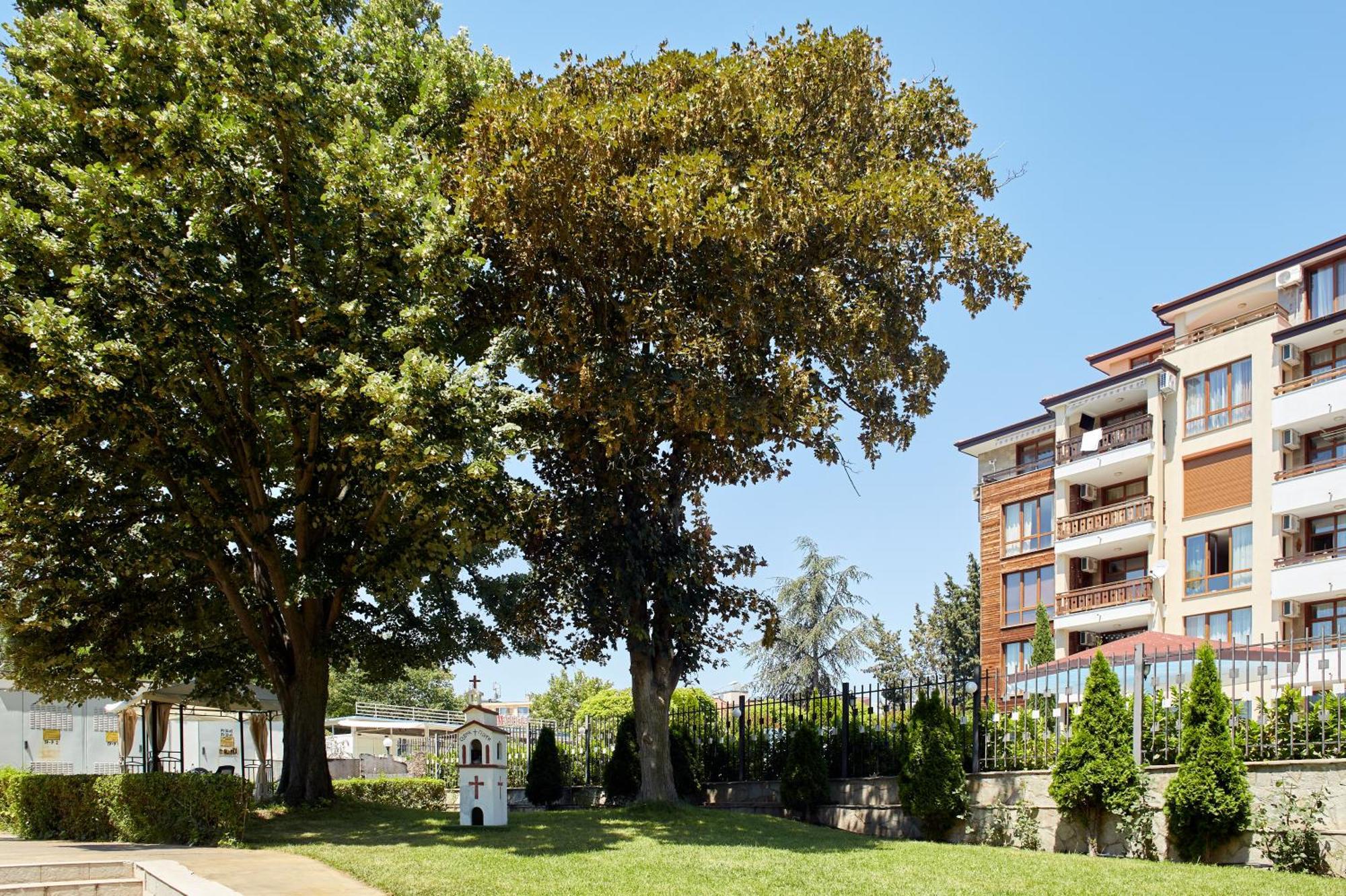 Luxury First Line Apartment With Pool By The Sea Nesebar Bagian luar foto